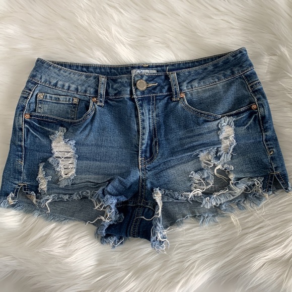 YMI Fashion Nova Dark Denim Distressed Booty Shorts - Picture 3 of 7